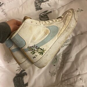 Kids Nike blazers floral 6Y